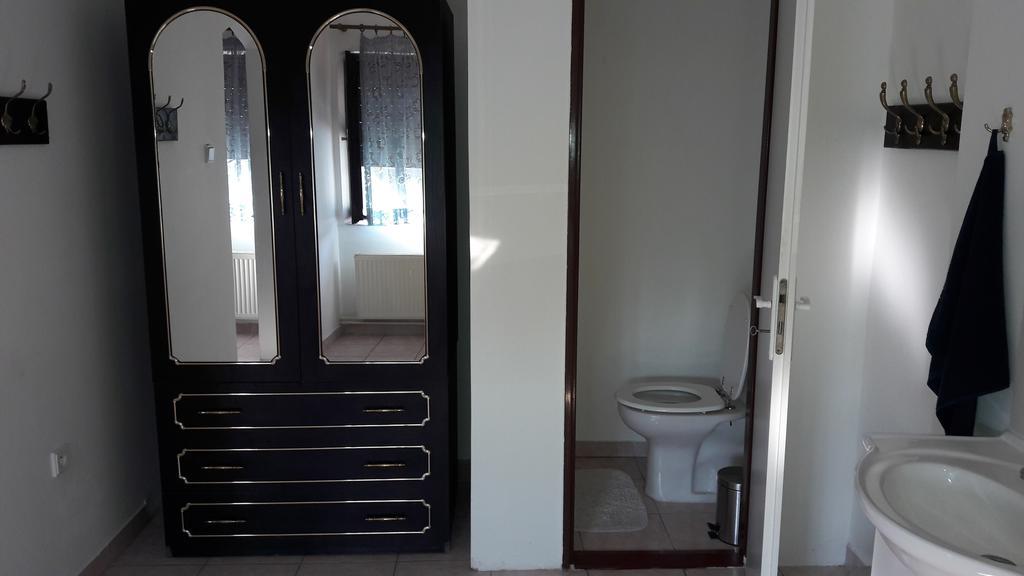 Motel Kotva Ivanka pri Dunaji Ngoại thất bức ảnh