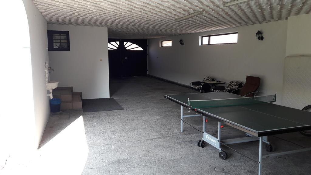 Motel Kotva Ivanka pri Dunaji Ngoại thất bức ảnh