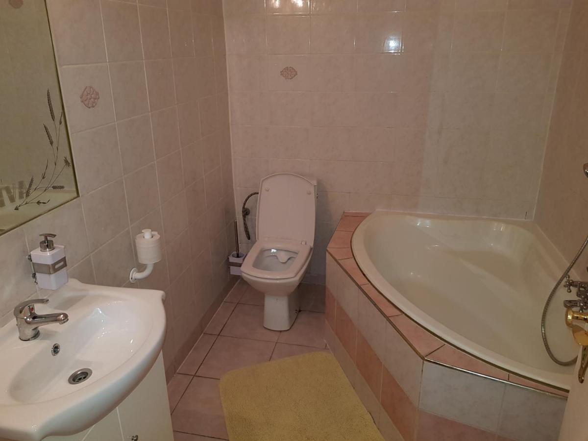 Motel Kotva Ivanka pri Dunaji Ngoại thất bức ảnh